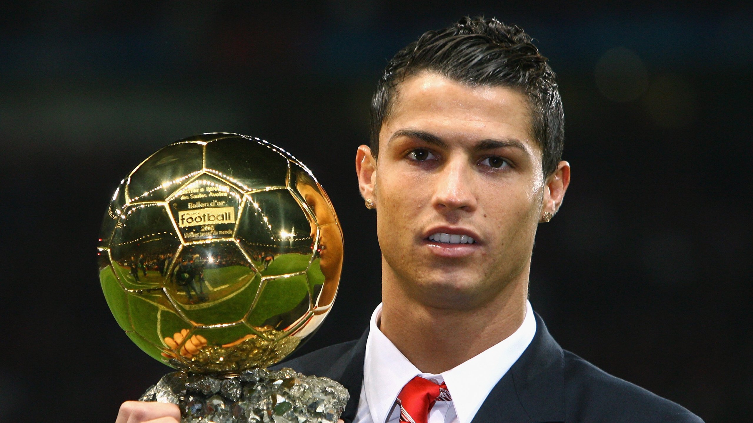 大师赛爆冷门：名将首轮出局引发讨论，大师赛是啥