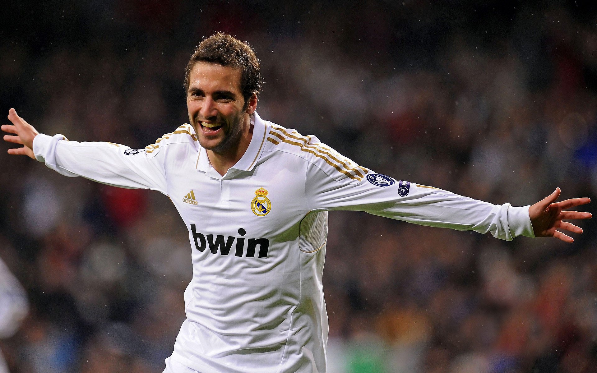 最佳进球、最精彩配合,足球盛宴不容错过!,足球最佳进球叫什么奖